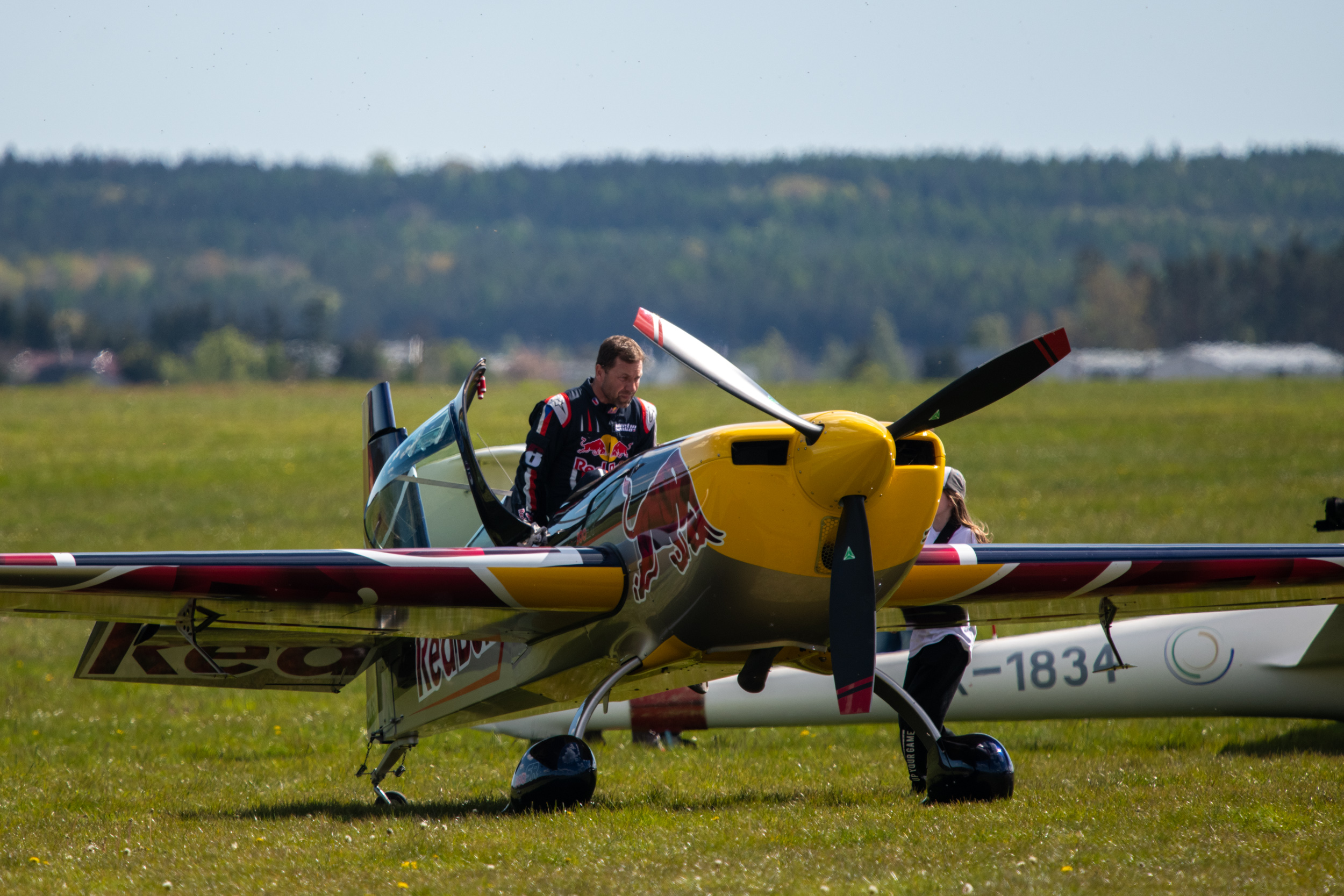 DSC 3437